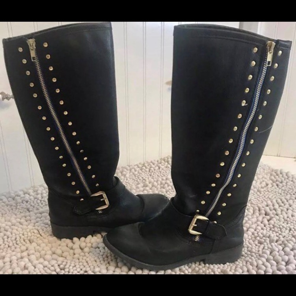 Girls Steve Madden Boots Sz 3. These are SO CUTE!